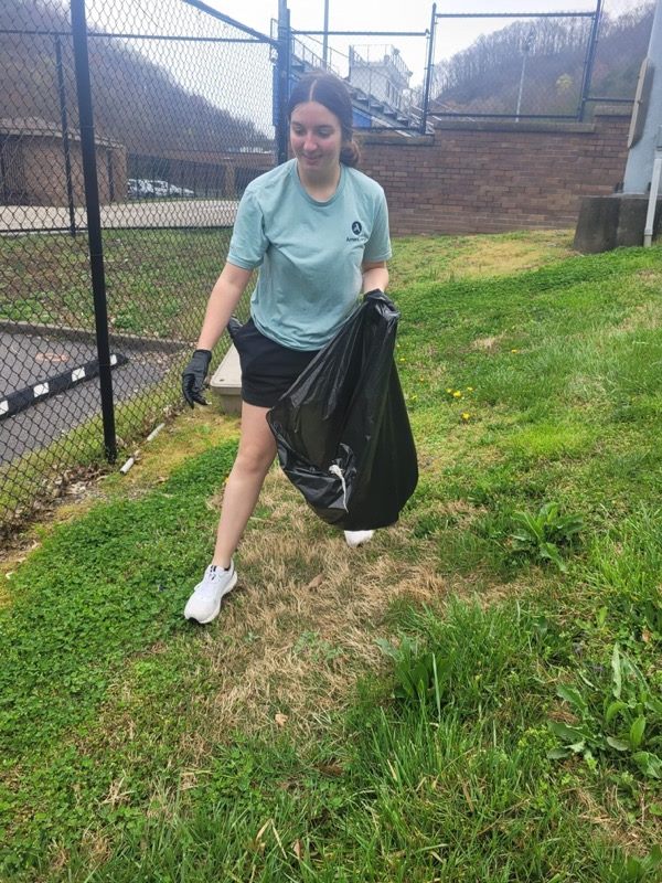 CPierce, BCHS Campus Cleanup